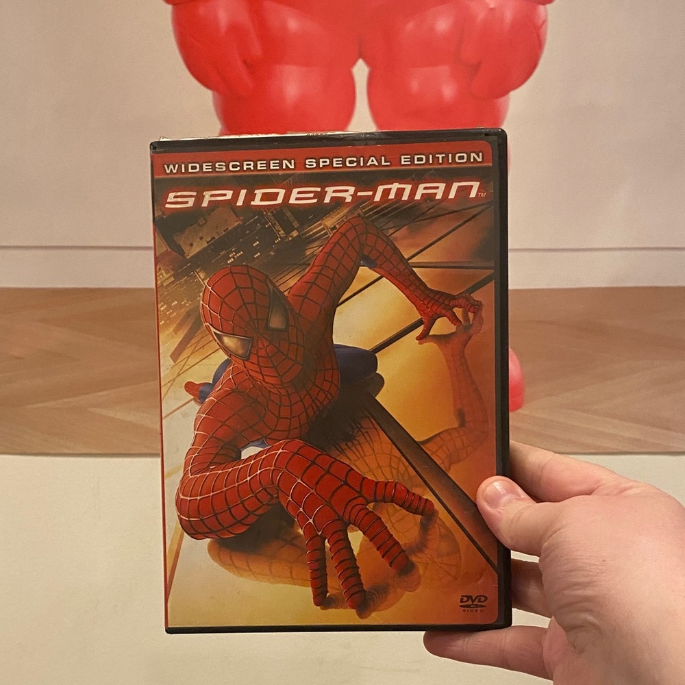 Spider-Man Widescreen Special Edition DVD - Red & Gold Cover